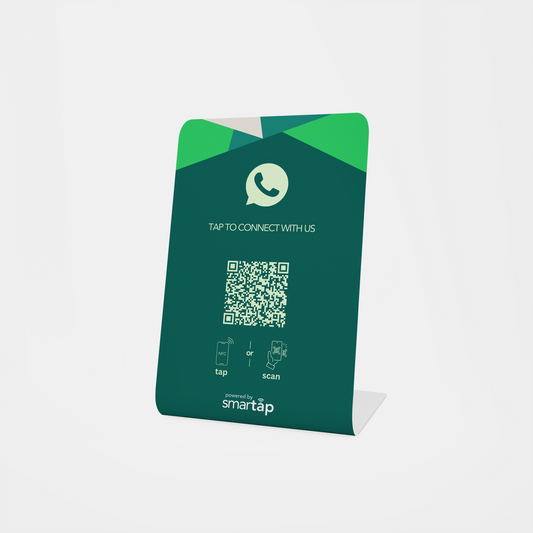 Stand verde de WhatsApp
